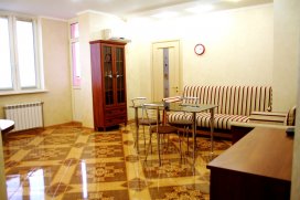 Квартира посуточно в Львове на ул. Бориса Гмыри, 2