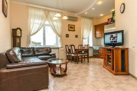 Квартира посуточно в Львове на ул. Красноармейская, 2
