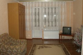 Квартира посуточно в Львове на ул. Лычаковская, 18
