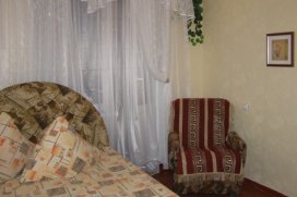 Квартира посуточно в Львове на ул. Гната Юры, 3