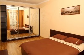 Квартира посуточно в Львове на пл. Рынок, 13