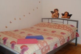 Квартира посуточно в Львове на ул. Ванды Василевской, 13/2