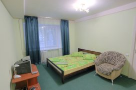 Квартира посуточно в Львове на ул. Саксаганского, 87