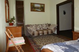 Квартира посуточно в Львове на ул. Трехсвятительская, 3