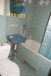 Квартира посуточно в Львове на ул. Салютная, 27