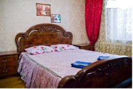 Квартира посуточно в Львове на ул. Никольско-Слободская, 6/2